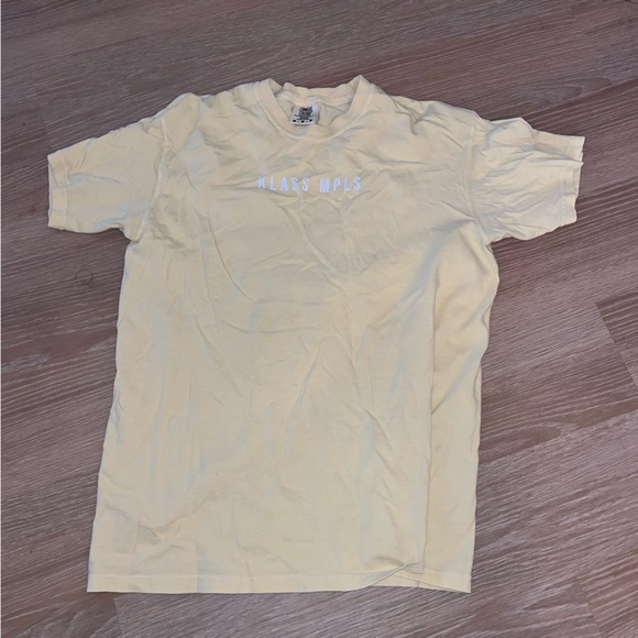 Klass MPLS yellow tshirt comfort colors - Picture 1 of 1